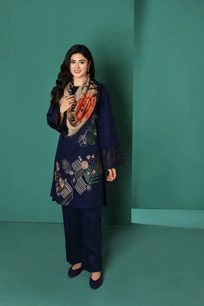 Nishat D-18  Blue Lawn Embroidered three piece