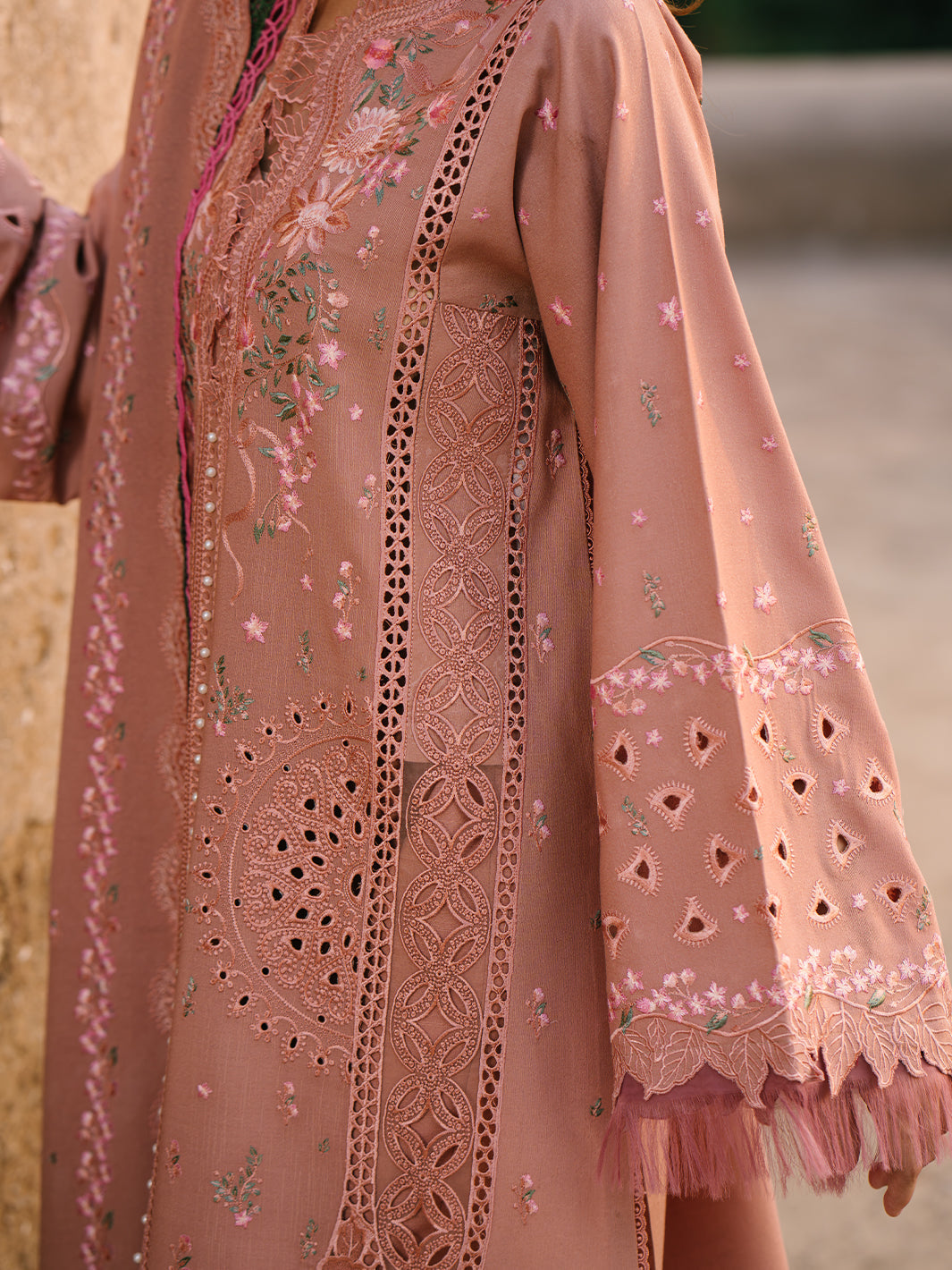 Binilyas 152 A | 3 PC Dhank Luxury
