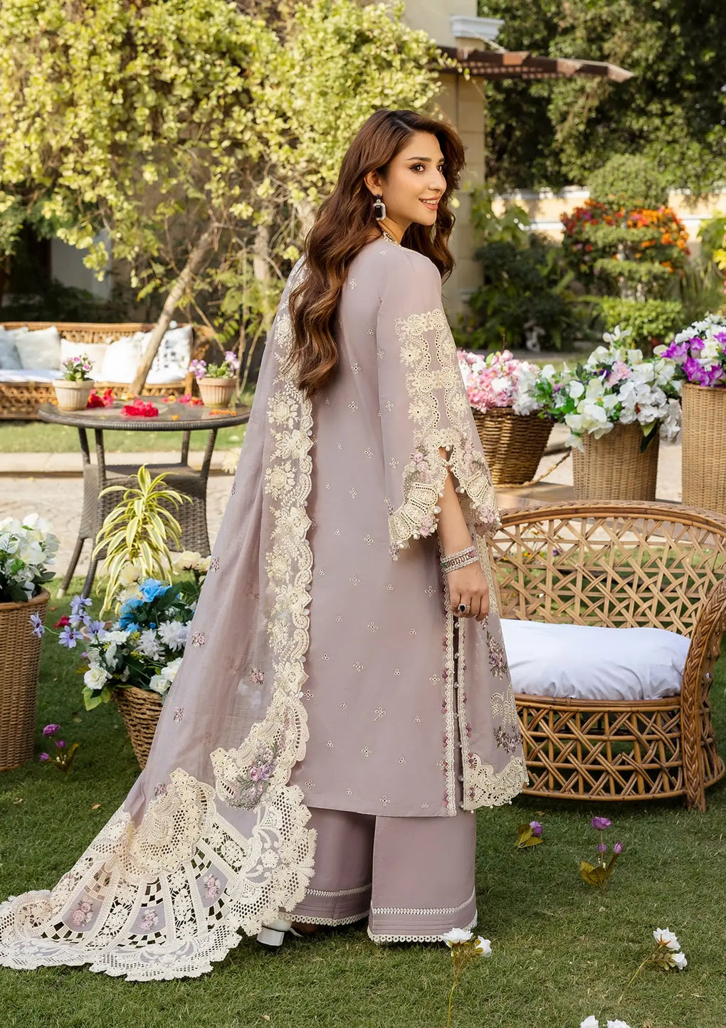 RAHA BY ELAF | LUXURY CHICKENKARI DHANK EMBROIDERED WORK | UNSTITCHED 3-PIECE SUIT ELM-1A