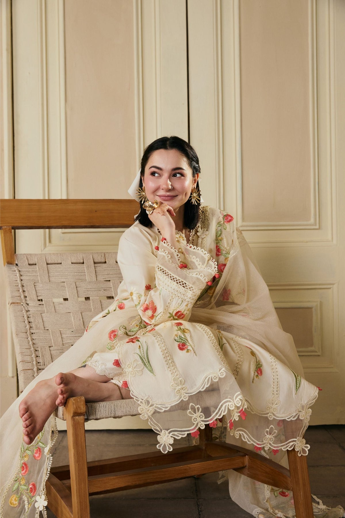 3 Piece - Unstitched Dhanak Stuff Full Embroidered Suit With Full Embroidered Shawl With Extra Patches