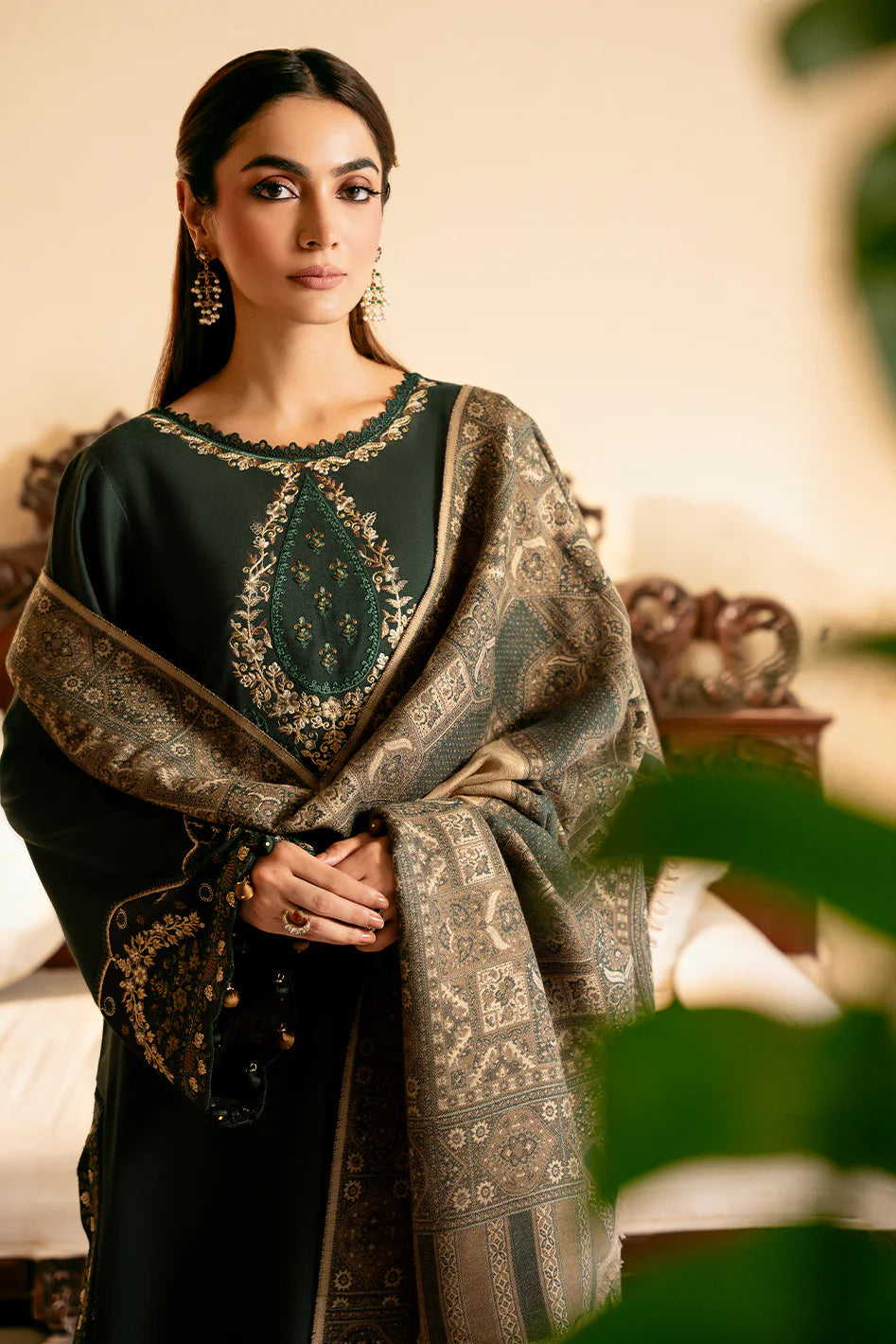 IZEL - Winter 3PC Unstitched Dhanak Embroidered With Printed Shawl