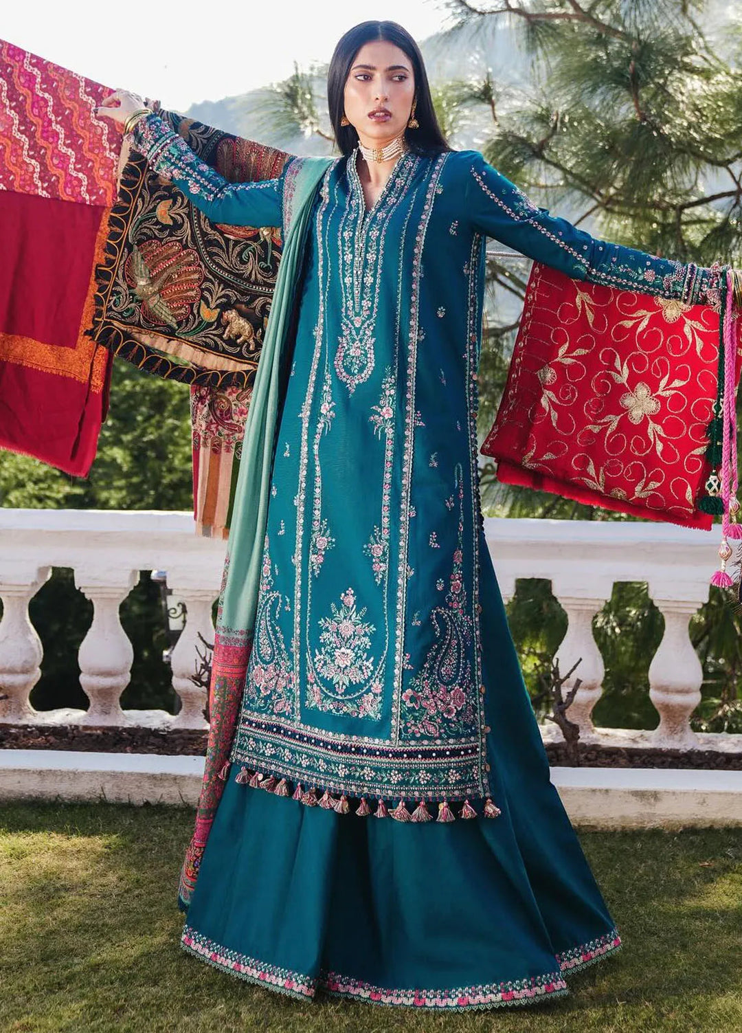 Hussain Rehar Winter Embroidered 3pc Dhanak Suite